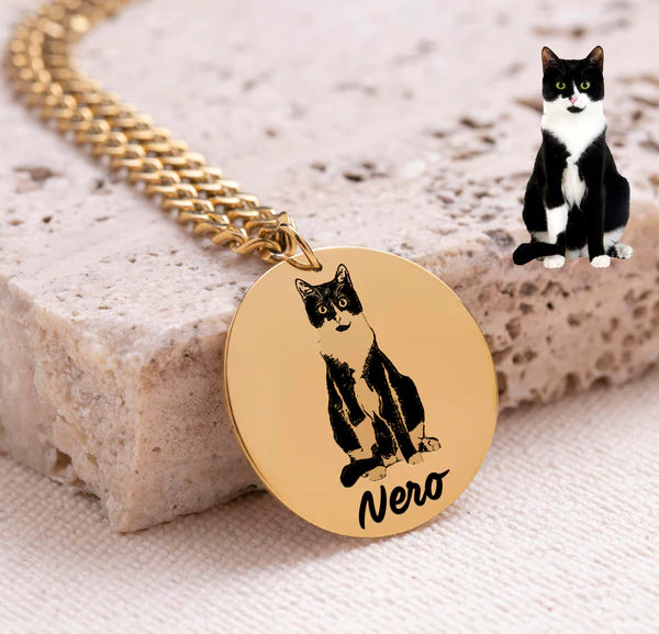 Personalized Round Pet Portrait Necklace | Custom Pet Jewelry